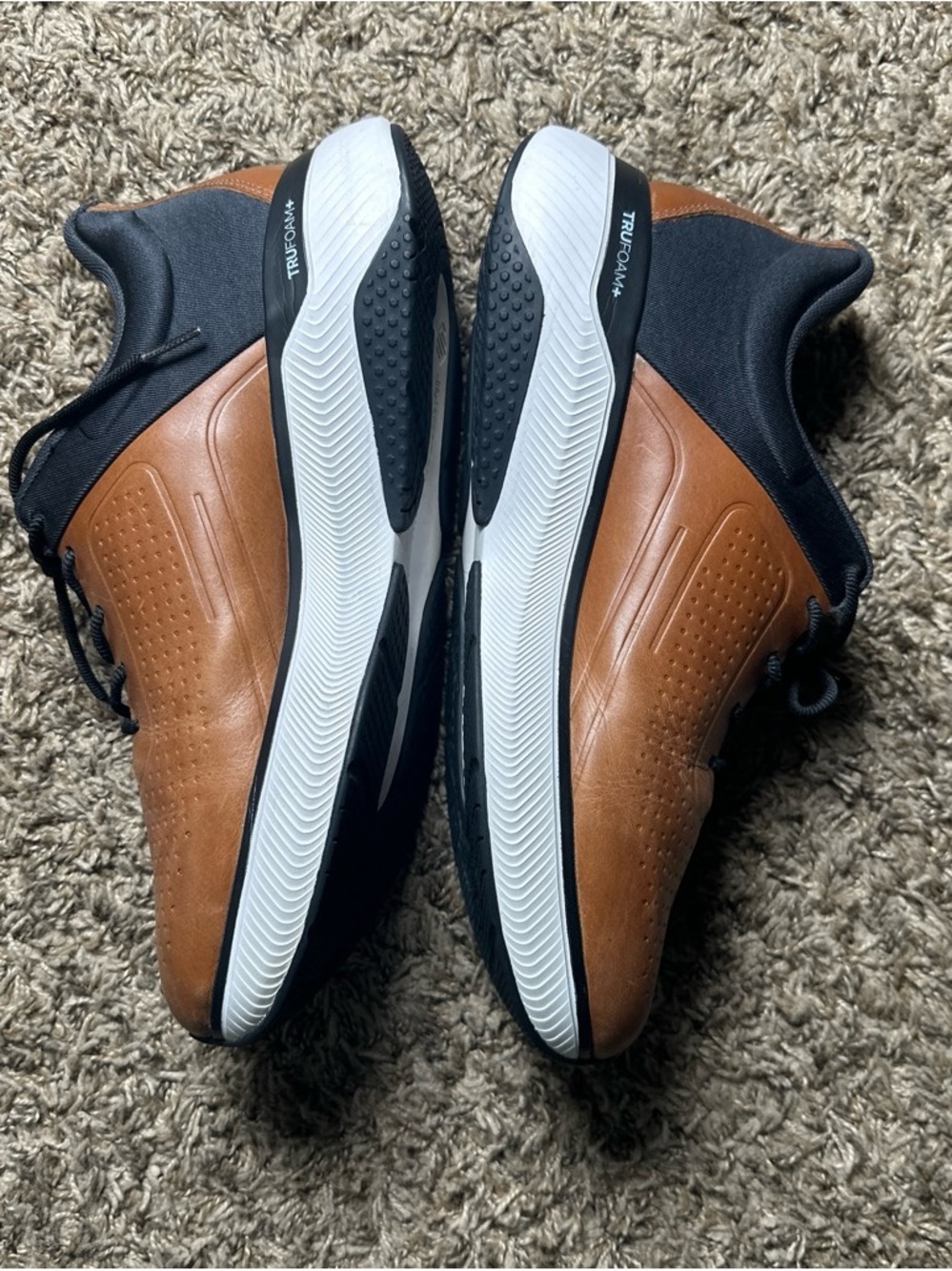 Johnston & Murphy Tan Leather Perforated Golf walking Sneakers Size 11M - Picture 6 of 8